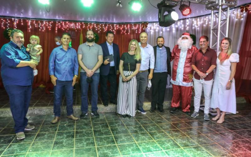 Vereadores prestigiam abertura do Natal de Laranjeiras do Sul